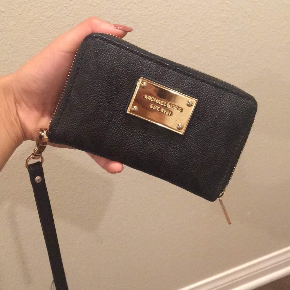MK wallet